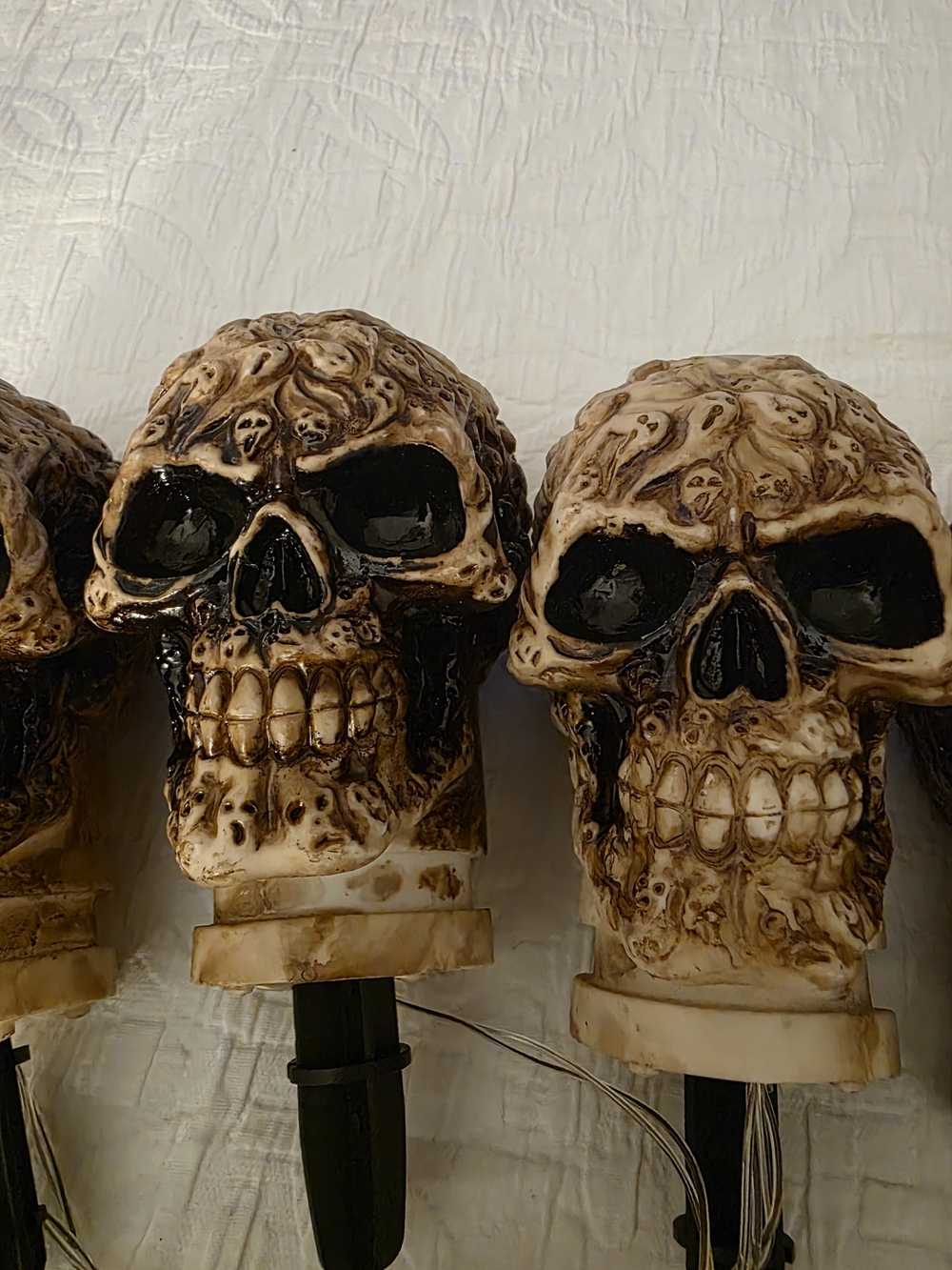 Decorative Skull Garden Stakes - Brown Skull Accent. Lighted